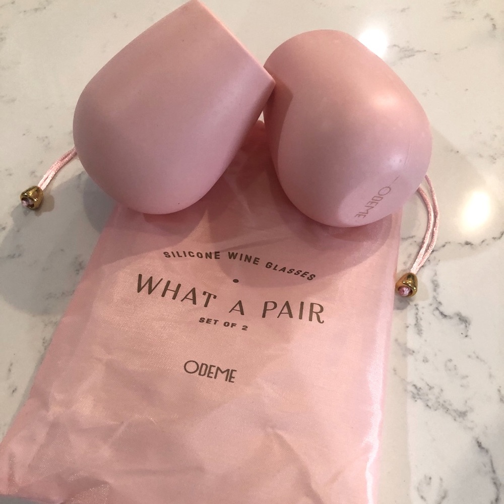 Silicone wine glasses!